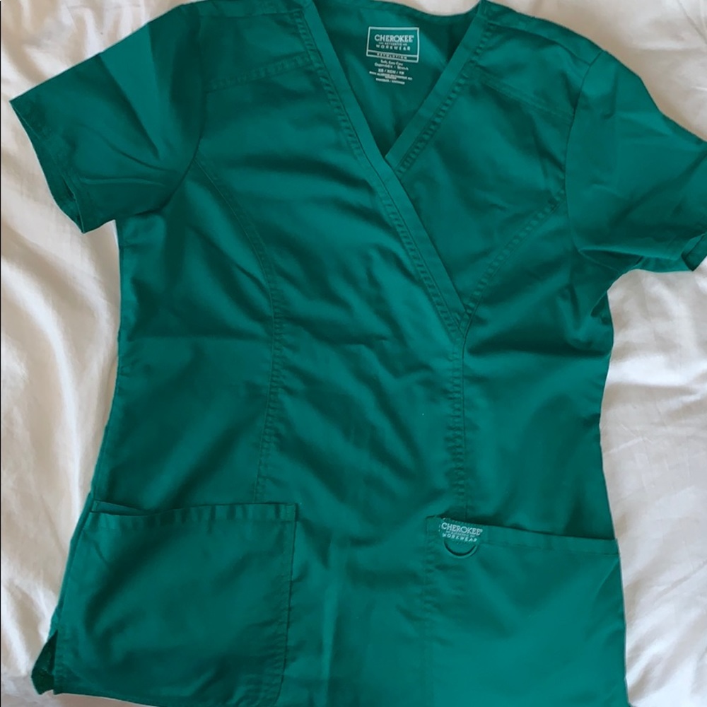 Cherokee hunter green scrub top